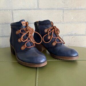 Pikolinos navy lace up boot size 42 (US W 11)